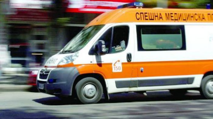3 линейки обслужват курортите на юг от Бургас, от МЗ командироват нови 2 медицински екипа