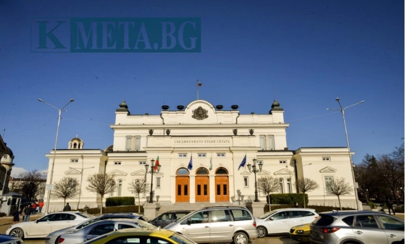 Нови правила за осветяване на агентите на ДС