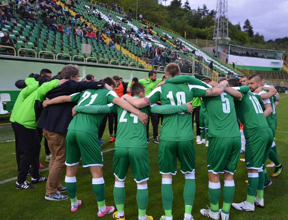 Шествие на фенове дава криле на „орлетата” срещу ЦСКА-София 1 pirin blagoebgrad