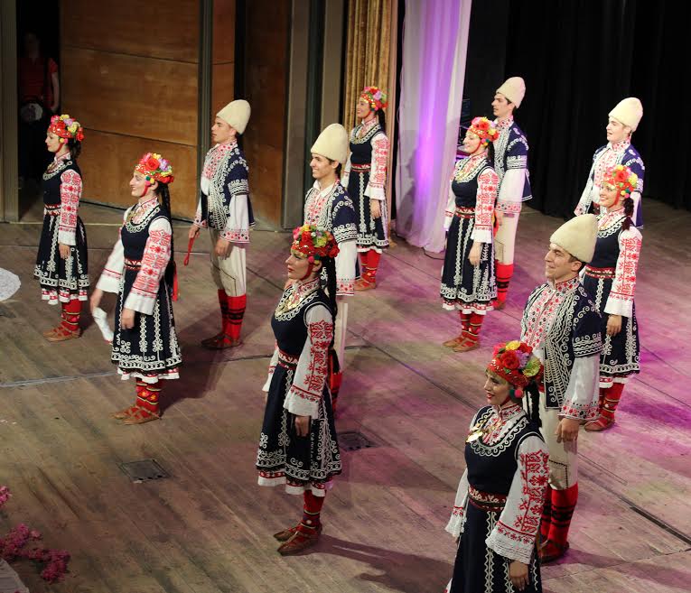 Казанлъшката Царица Роза води ансамбъл в Япония 1 rozakaz