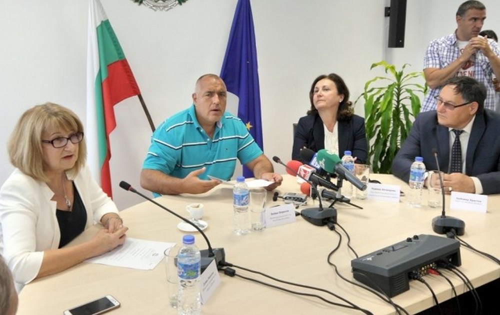 Борисов посети Шумен, кметовете от областта му благодариха за отпуснатите от държавата милиони