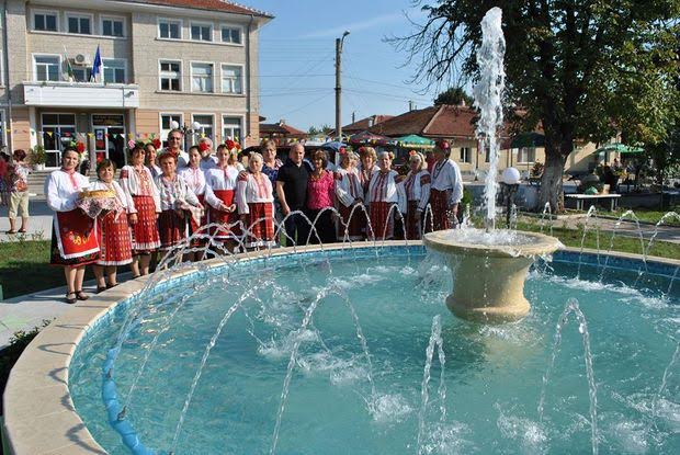 Фестивалът „Сандрово пее и танцува“ с юбилейно издание