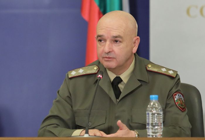 Спадът на ковид е много крехък, да не се отпускаме 1 Венцислав Мутафчийски