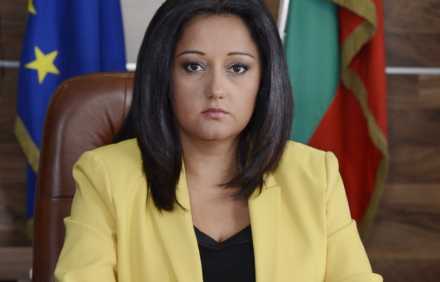Павлова: Имаме огромни различия с Боршош за ремонта на НДК 1 Павлова 7