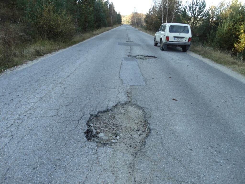В Сатовча хората са доволни от снегопочистването 1 път Сатовча Вълкосел 2 1