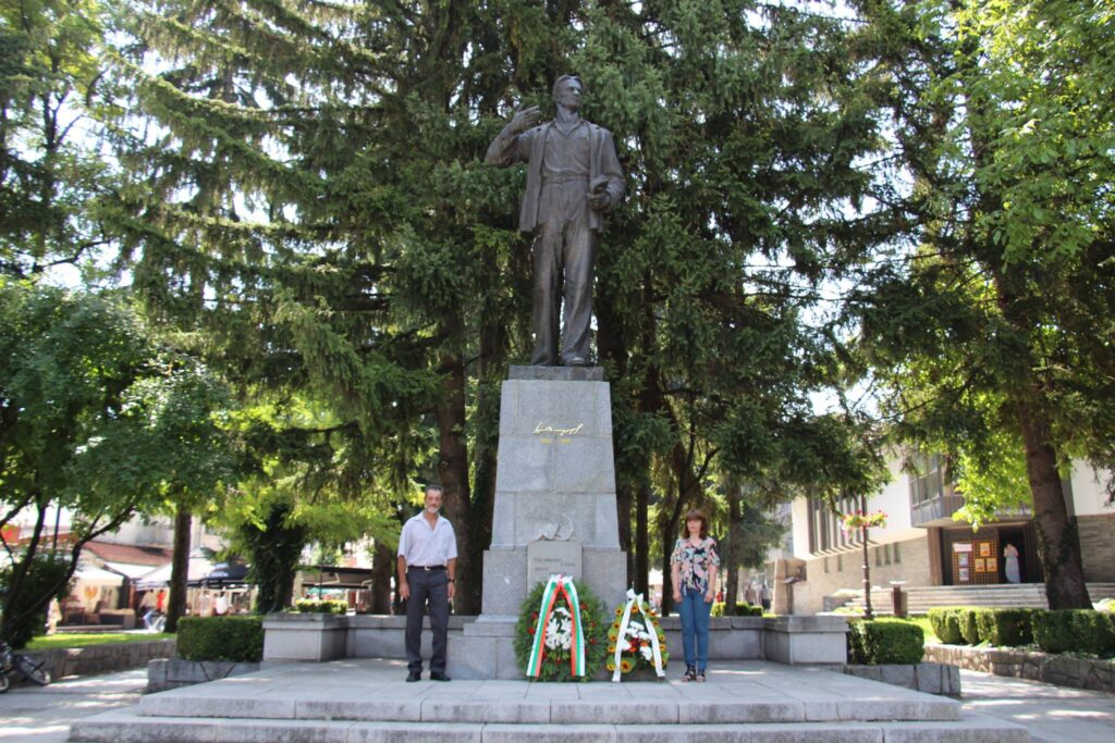 Вапцаров
