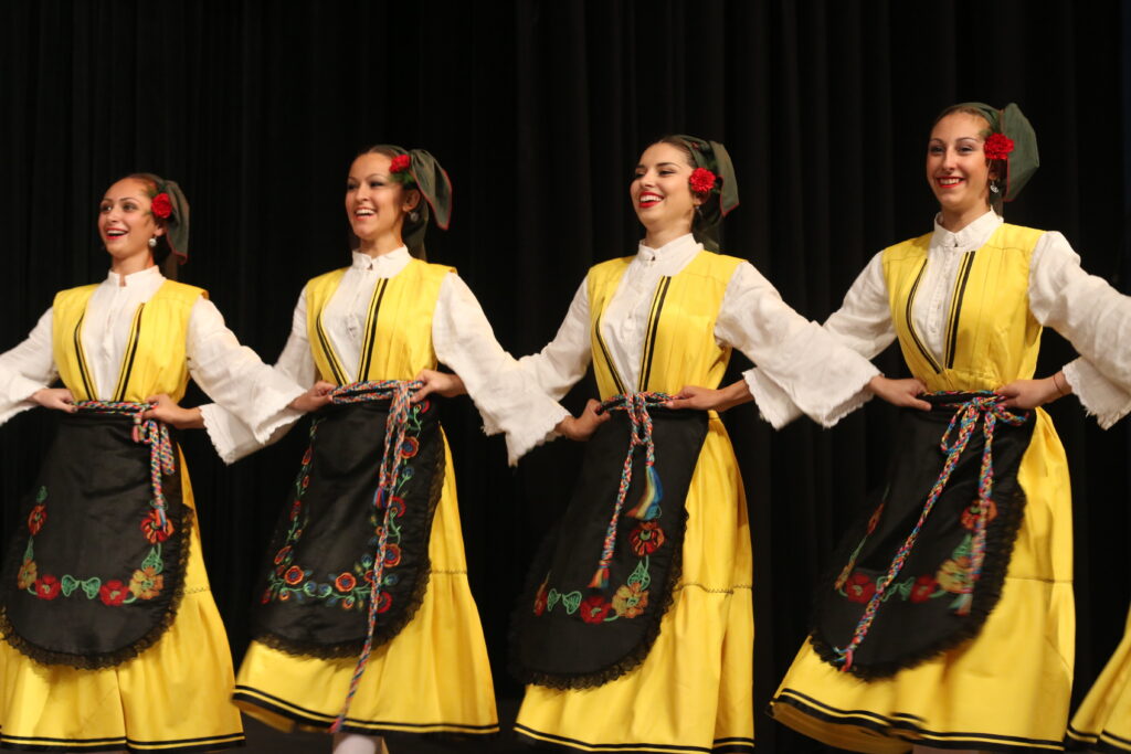 ЮЗУ изкуства