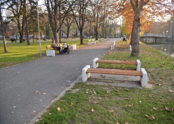 В Монтана: Храната в хотелите – в стаите, баничките – само на гише