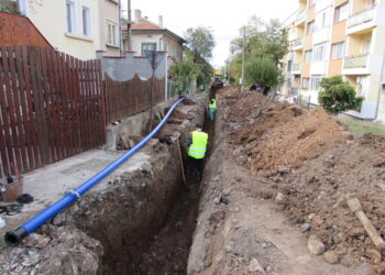 ВиК ремонтира между 15 и 17 км водопровод на година