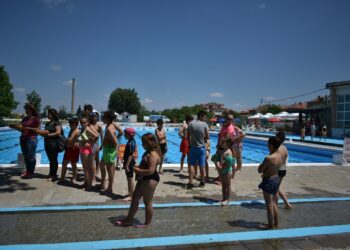 Градският плувен басейн в Асеновград – без забележки