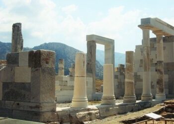 Delos island will become a unique open archeological museum