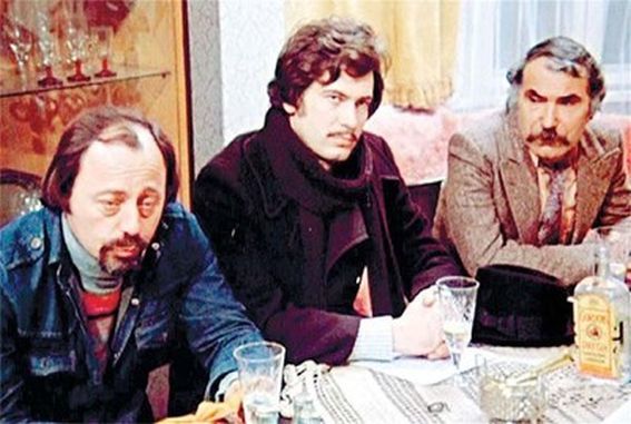 В Ямбол гледат под звездите “Топло” и “За короната и страната”