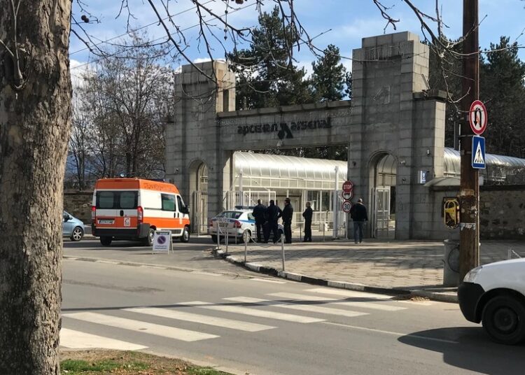 Инцидент в завод "Арсенал" прати петима в Спешното 1 3451