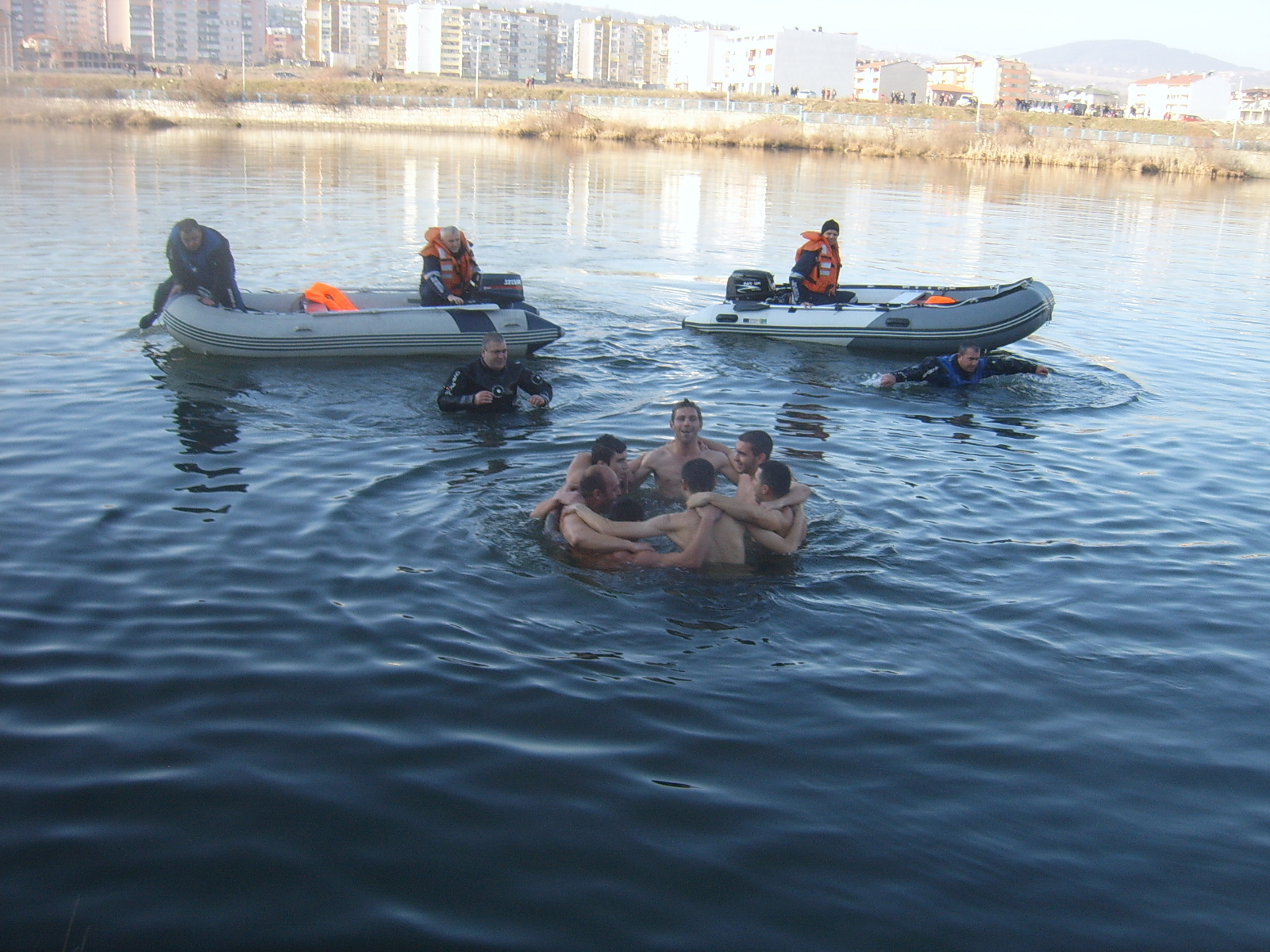 „Мъжки водици” на Богоявление в Кърджали