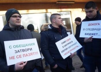 Нови бунтове зреят в затвори