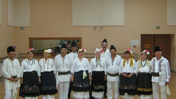 Винарово събира своите за “Бащино огнище с корени вековни”