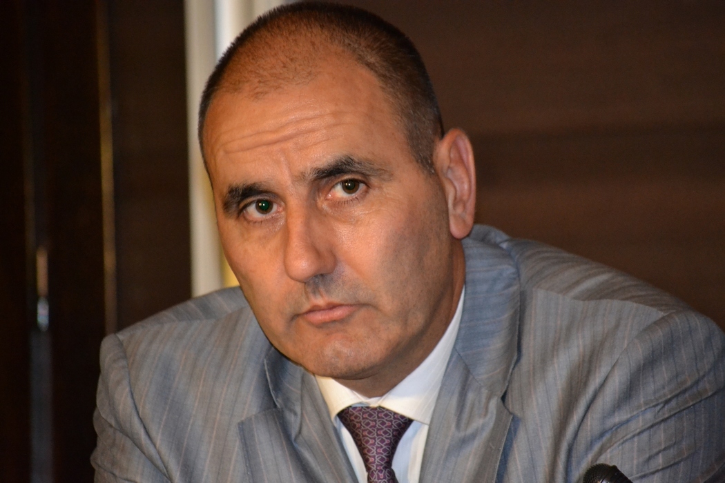Цветанов: Проверяваме роднините на хората от ГЕРБ в страната 9 Цветанов: Проверяваме роднините на хората от ГЕРБ в страната