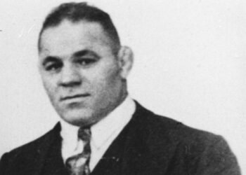 Сенник чества 125 години от рождението на Дан Колов