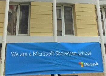 Бургаско училище с отличие от Microsoft