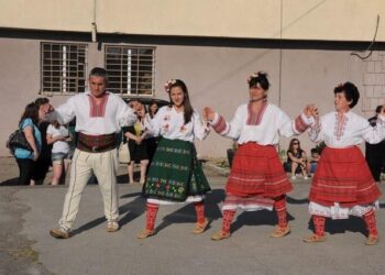 Хоро без музика за Спасовден в Северозапада