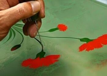 Рисуване върху вода в музей в Ловеч