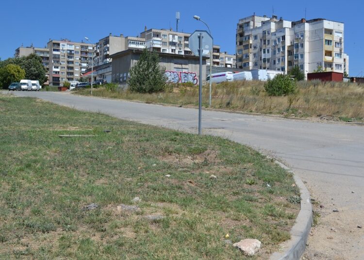 Ремонтират улици в Казанлък 1 6460