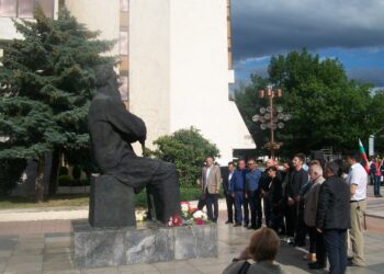 23 депутати от БСП в Пиринско, за да чуят хората
