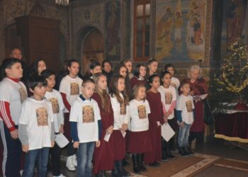 Деца от Неделно училище събраха 1200 лв. за връстници