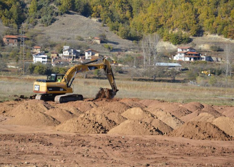 Благоевградско село с модерен стадион 1 Падеш строеж