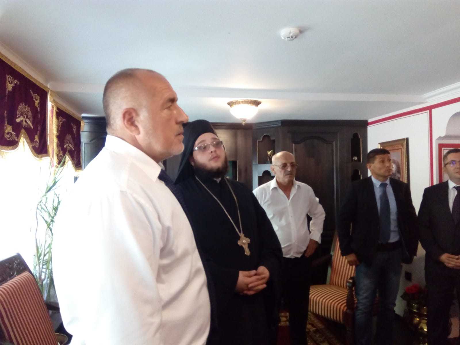 Борисов: С повече усърдие да помагаме на Светата църква
