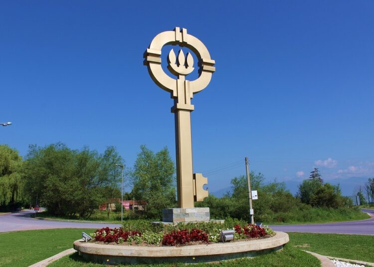 зелен и красив