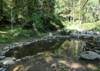 С нови водни колела и каскади паркът на Сандански привлича туристи