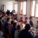 Деца учат църковни песнопения в Хаджидимовския манастир
