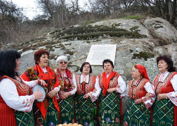 паметна плоча 1