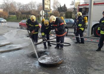 ЧЕЗ възстанови тока на два квартала след пожар 