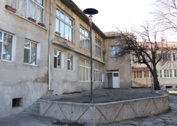 Ремонтират социален център в Банско