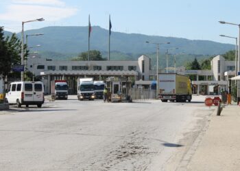 И “Кулата-Промахон” затворен за автомобили