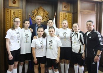 Гимназистки сформираха футболен отбор