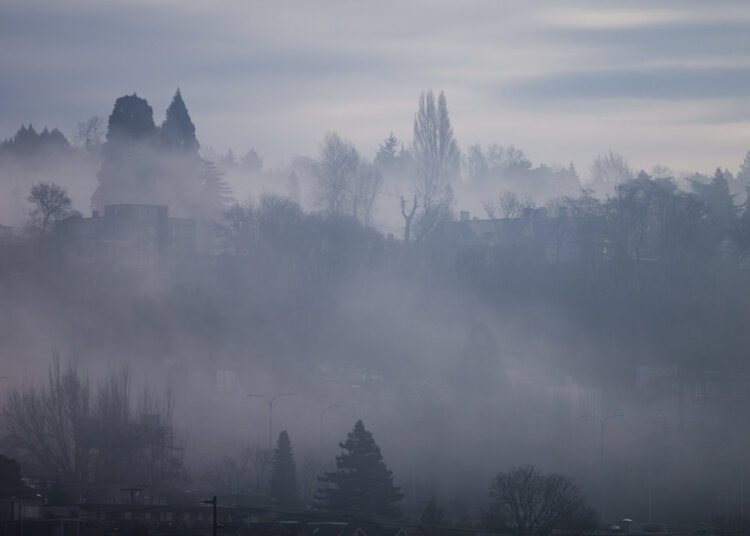Студен вятър смъква градусите 1 01092016 SeattleFog 03 1020x629 2