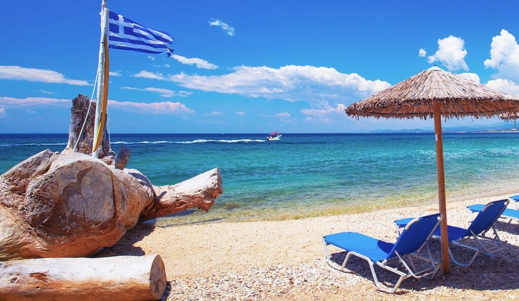02 Acrotel Beach1