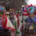 Магистрати дариха плодове и десерти на медици