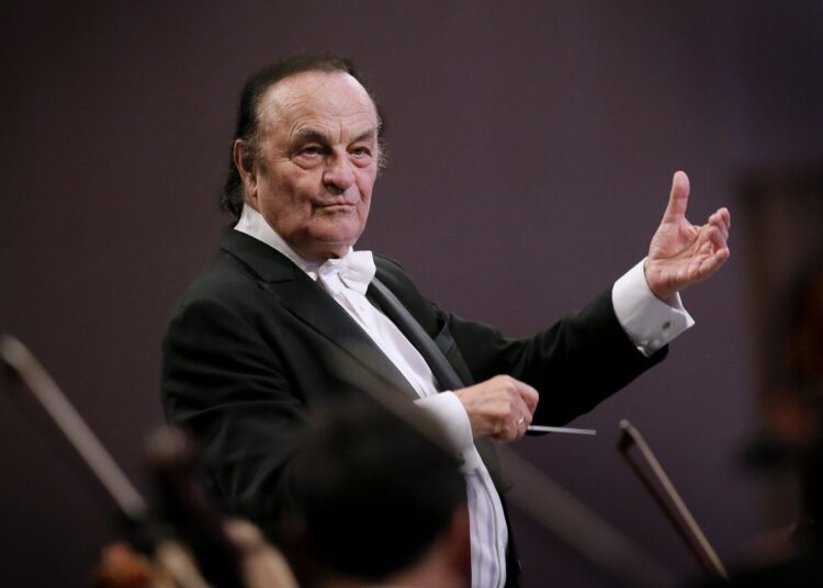 03dutoit