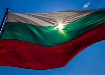 Трибагреници покриват центъра на Враца