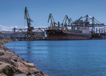 Ученици ще провеждат практиката си в „БМФ Порт Бургас”