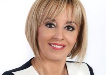 Разобличиха лъжа на Мая Манолова