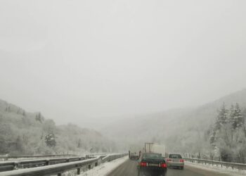 Магистралите са отворени, освен в Бургаско