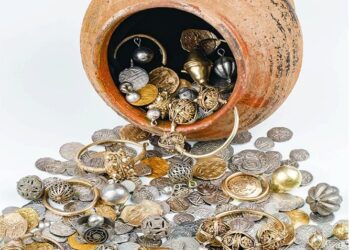 Татарското съкровище от Калиакра в Двореца в Балчик