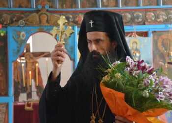 Видинската митрополия учи деца на богословие и театър