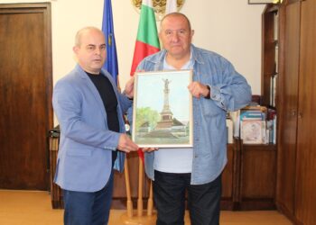 Шкумбата гостува на кмета Пламен Стоилов