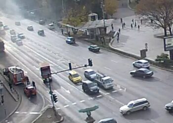 Проверяват всички частни рейсове в София